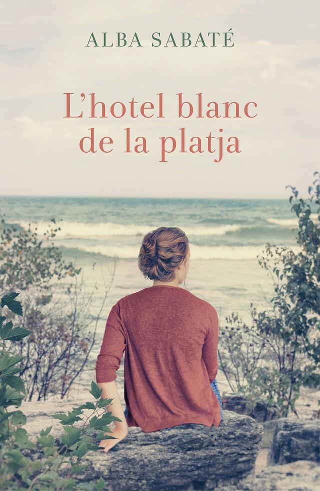 L'hotel blanc de la platja | Alba Sabaté Villagrasa