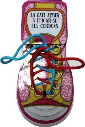 La Cati aprèn a lligar-se els cordons | AAVV | Cooperativa autogestionària