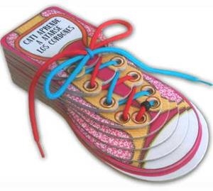 Cati aprende a atarse los cordones | AAVV | Cooperativa autogestionària