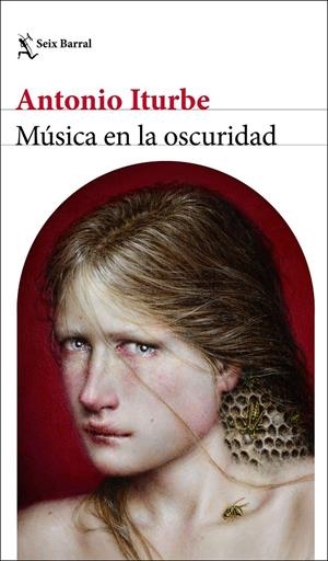 Música en la oscuridad | Iturbe, Antonio | Cooperativa autogestionària