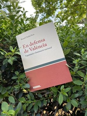 En defensa de València | Chulià Peris, Ricard | Cooperativa autogestionària